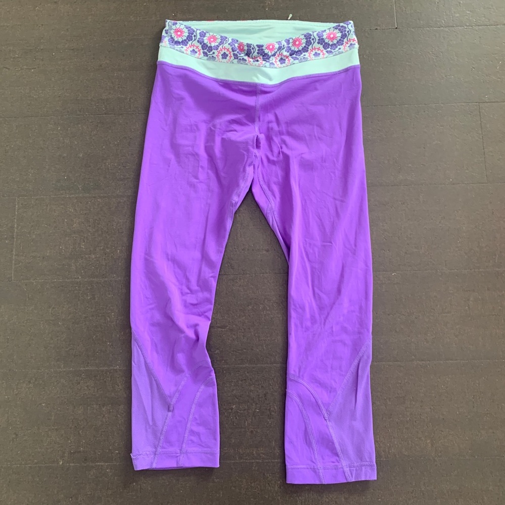 Lululemon pace rival crop, size 6